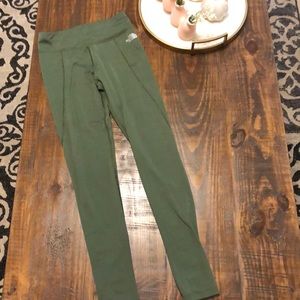The North Face Army Green Leggings / Yoga Pants